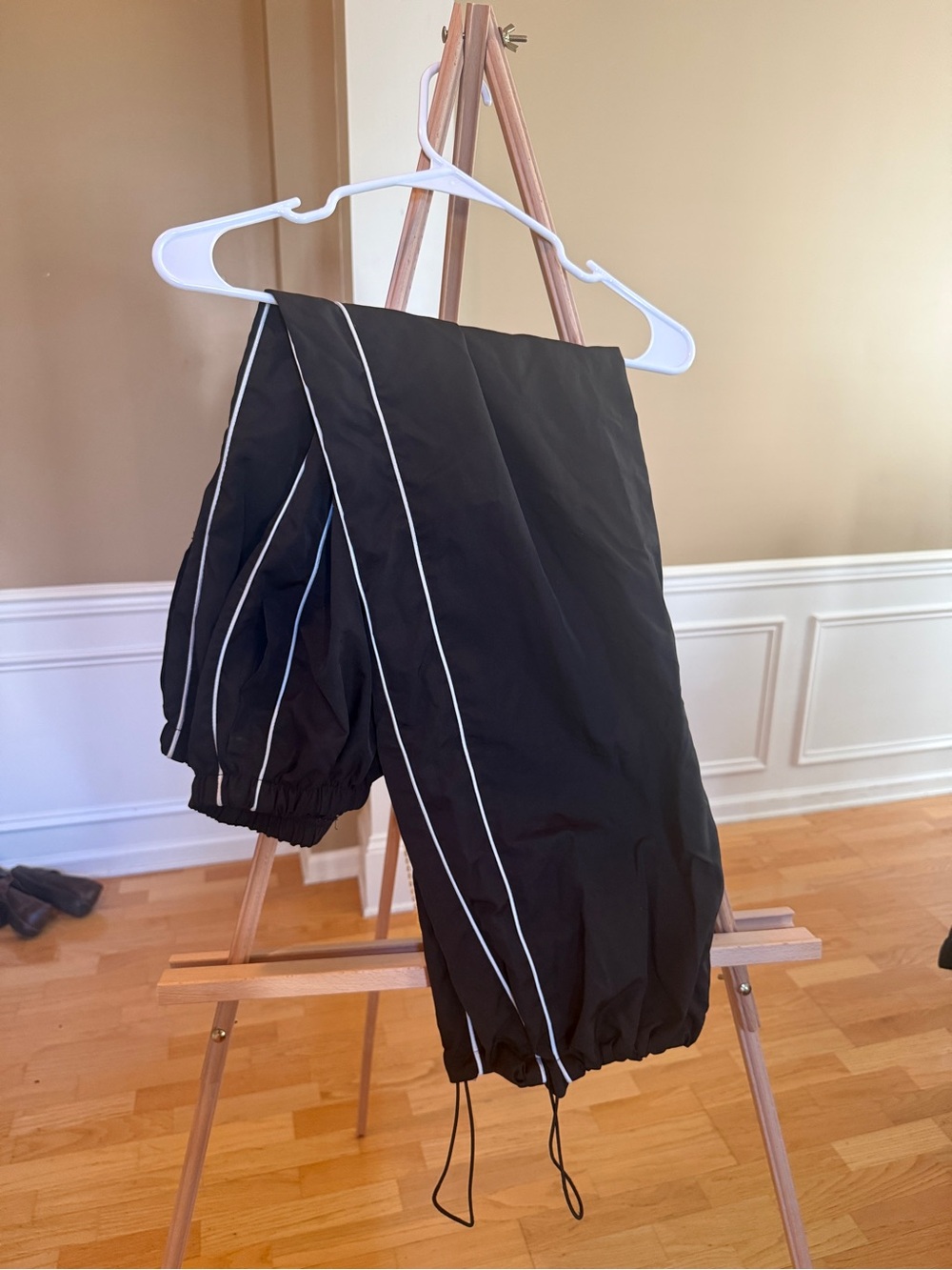 Black Wind breaker pants with Contrast Piping